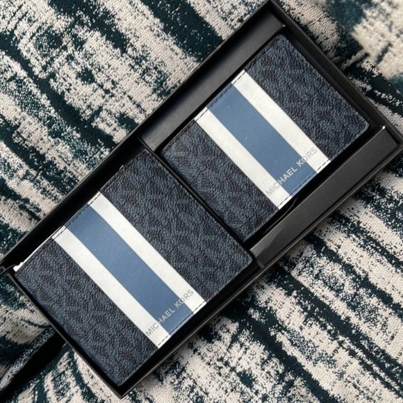 Michael Kors Men`s Gifting Bifold 3 in 1 Wallet Box Set Admiral Multi - Picture 8 of 13